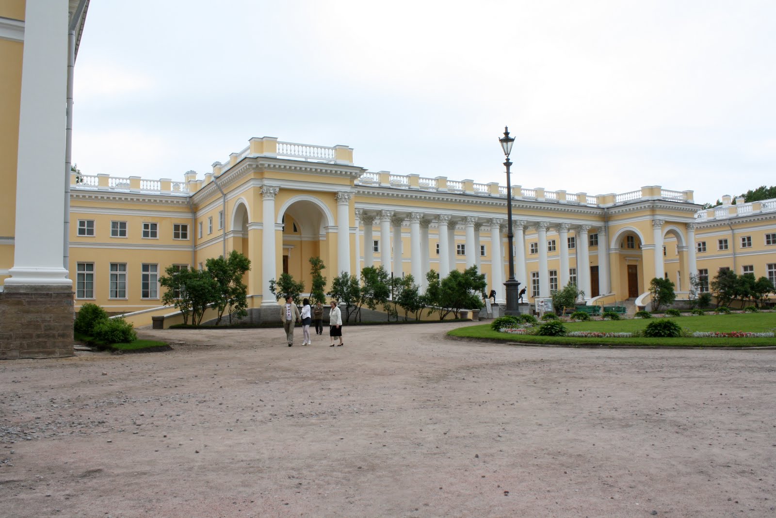 Bullers Abroad Alexander's Palace.